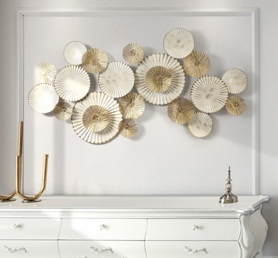 GLORIA（グロリア）｜輝きを重ねるメタルウォールアート